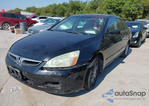 2006 Honda Accord 2.4 Ex z USA, uszkodzony, nr VIN 1HGCM56846A182916